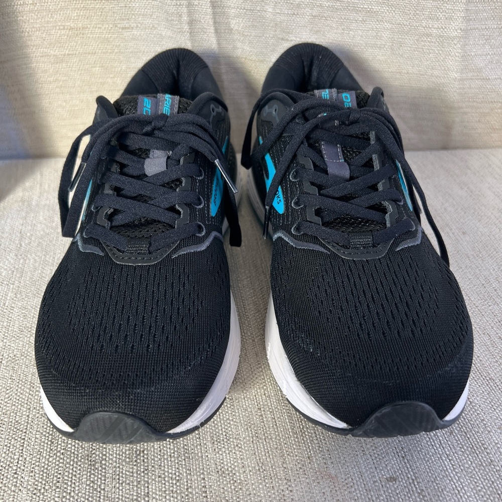 Pre Owned Brooks Ariel 20 Women's Black/Ebony/Blue, Size 9.5